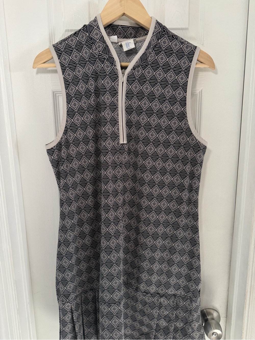 Sigrid Olsen Black and White Geometric Diamond Print Sleeveless Dress
